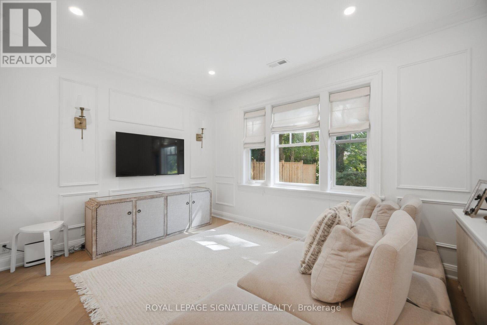 2 Wembley Avenue Property Photo 14
