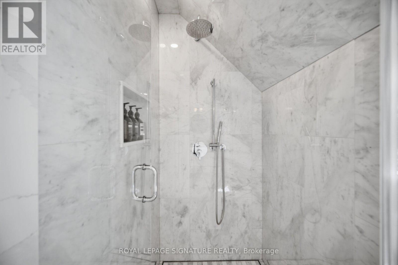 2 Wembley Avenue Property Photo 32