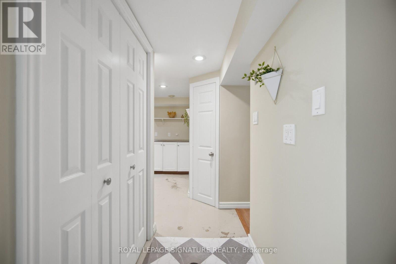 2 Wembley Avenue Property Photo 39