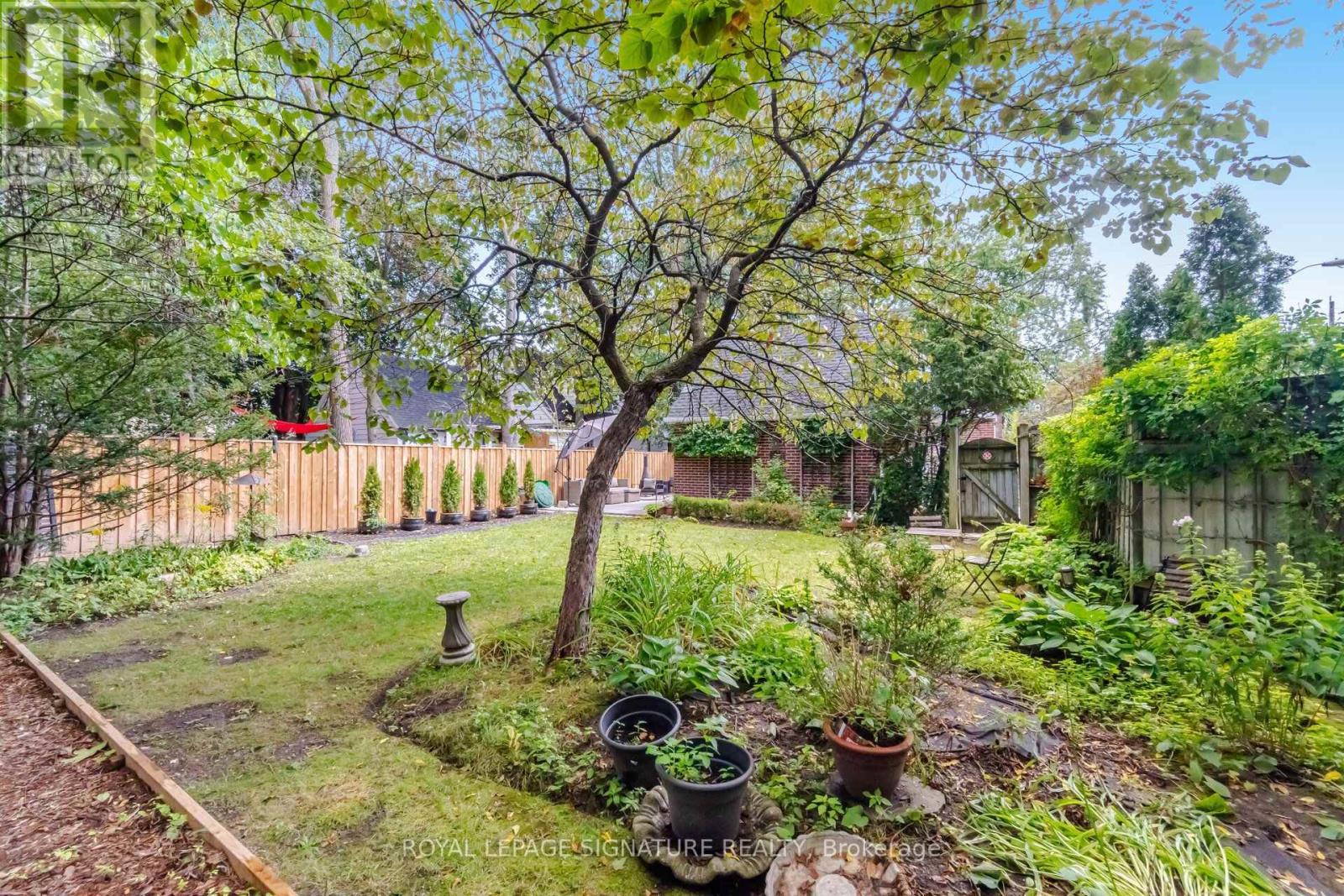 2 Wembley Avenue Property Photo 50