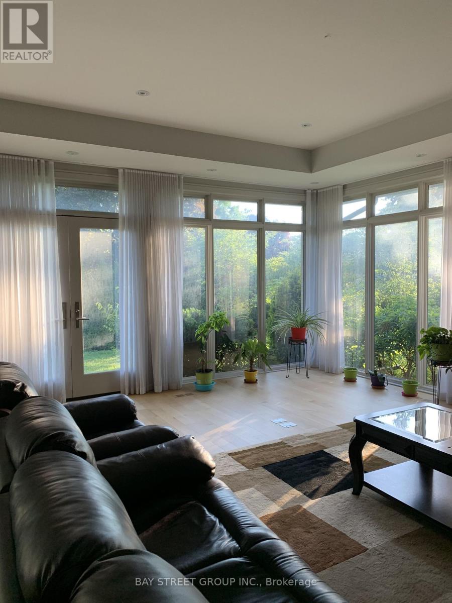 6 Bemersyde Drive Property Photo 14