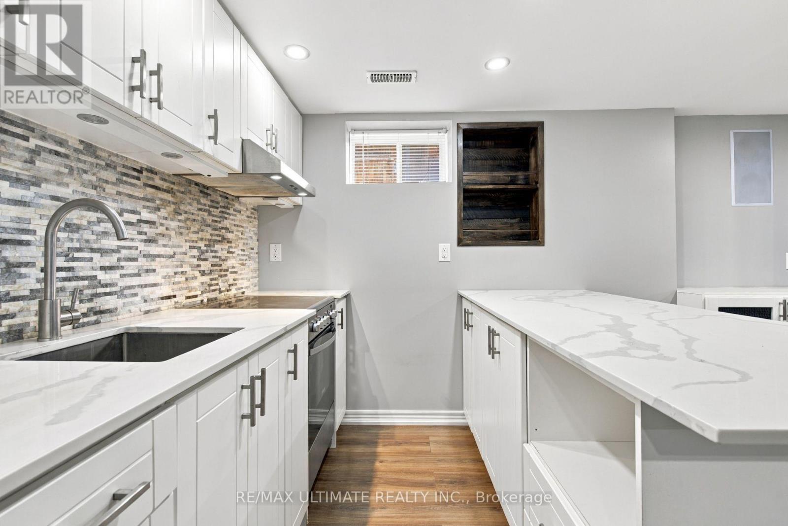 7639 Kittridge Drive Property Photo 11