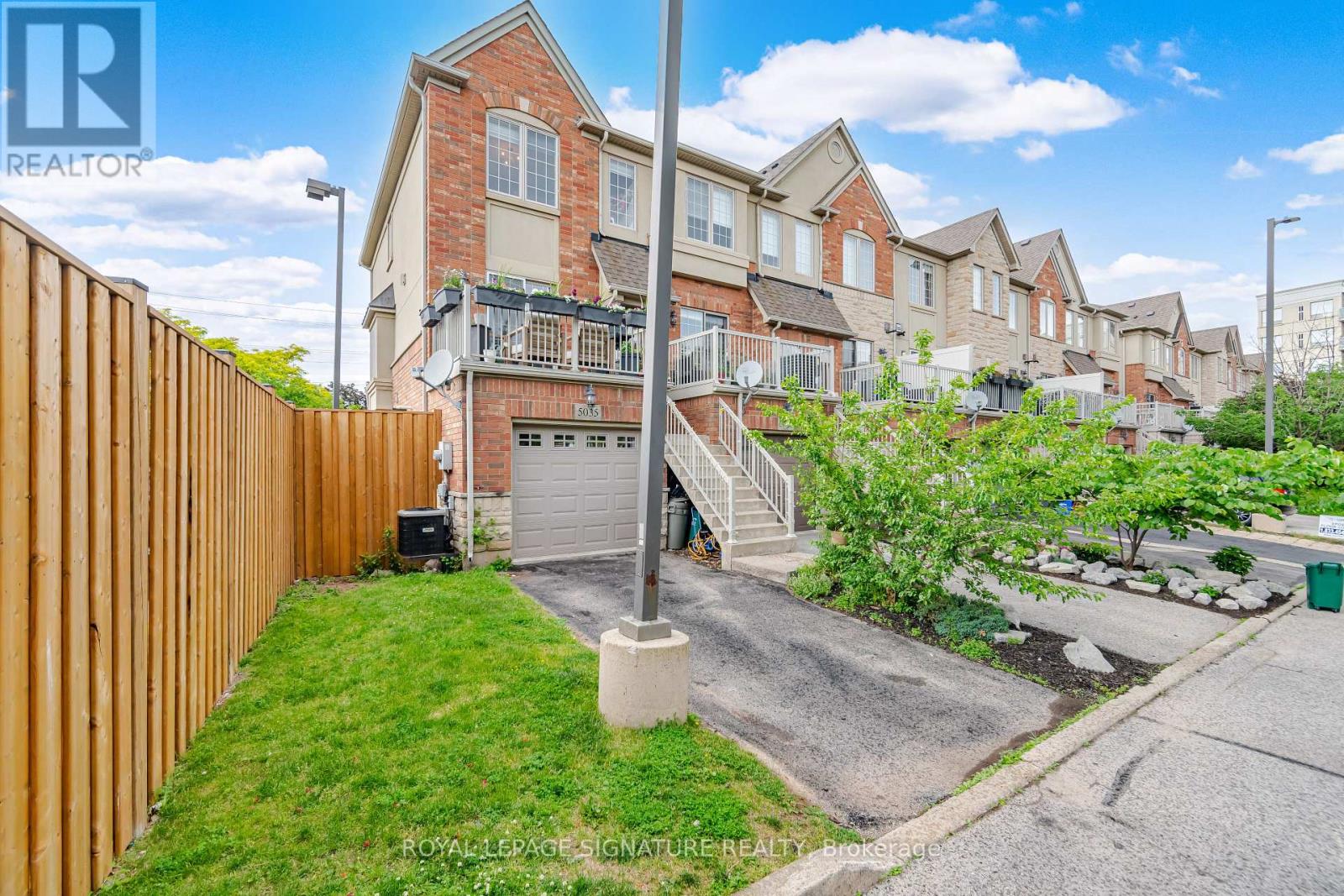 5035 Bidwell Common Property Photo 2