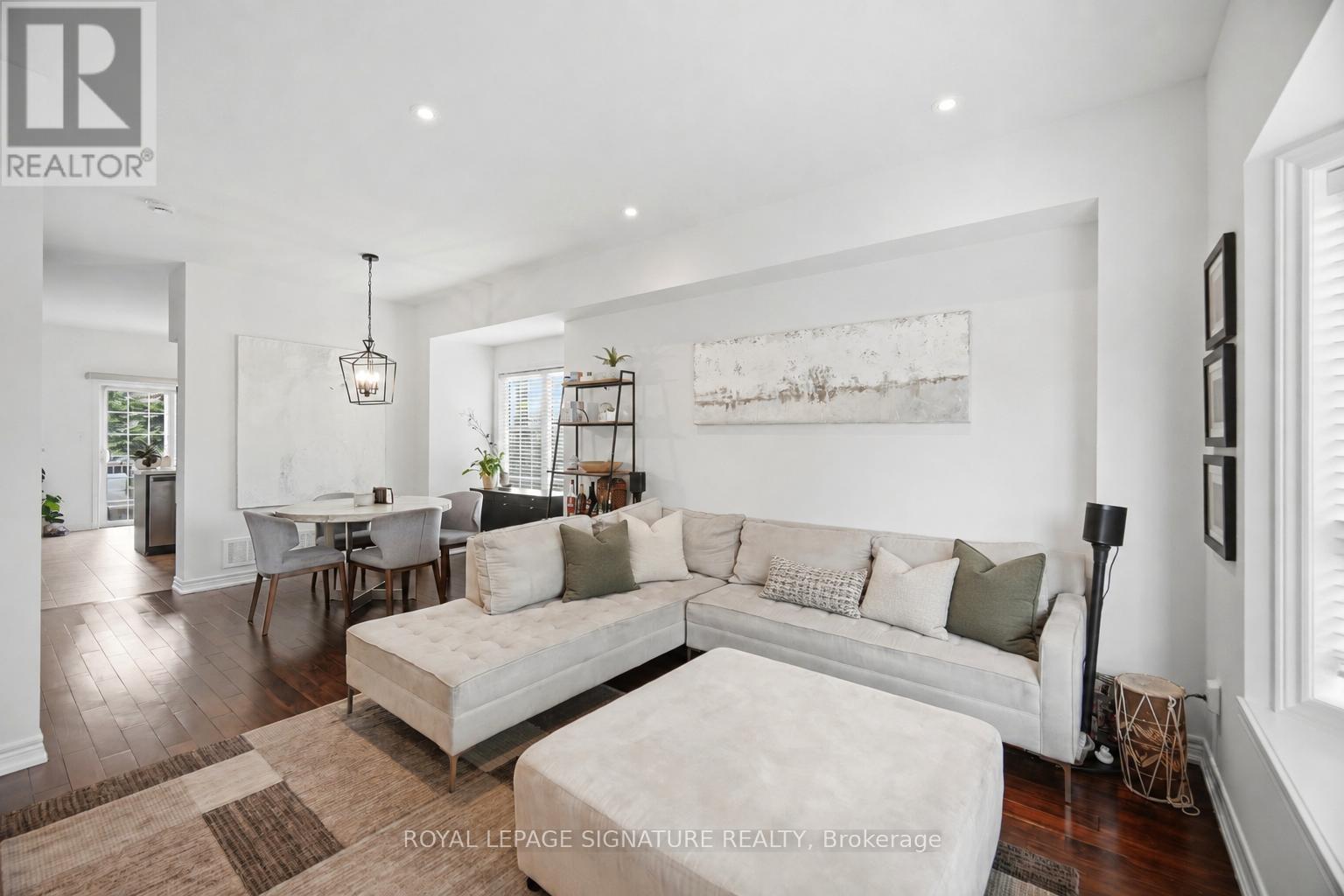 5035 Bidwell Common Property Photo 4