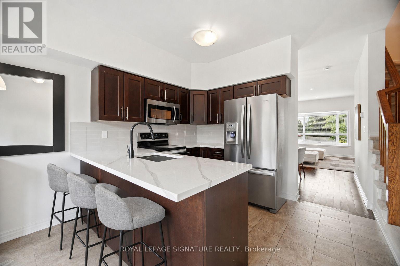 5035 Bidwell Common Property Photo 7