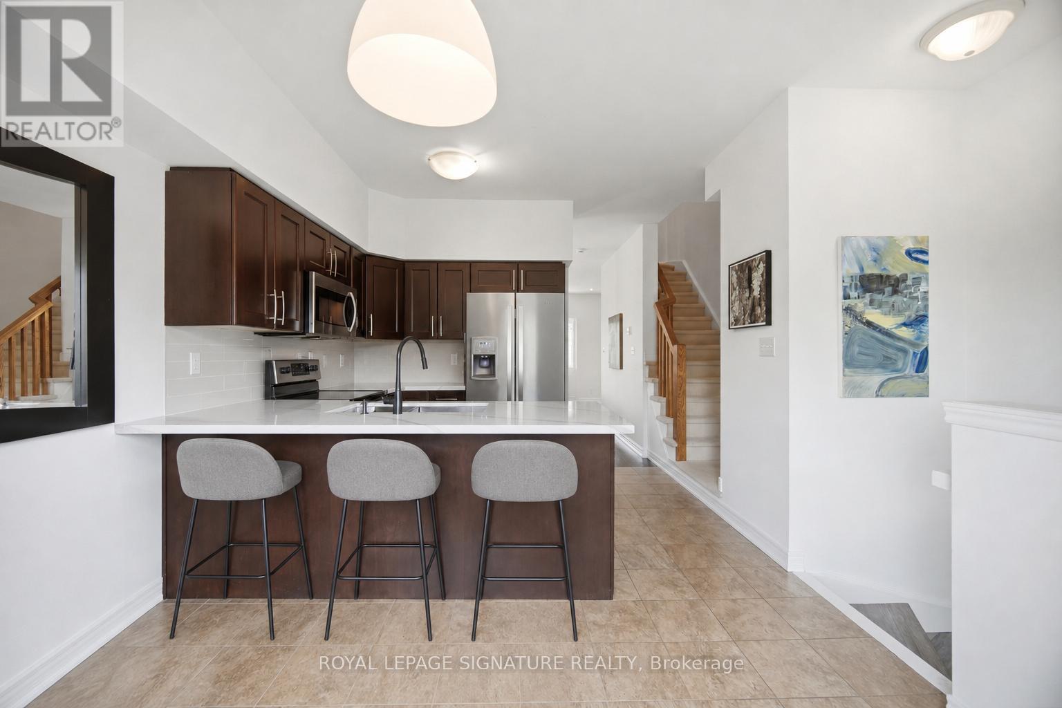 5035 Bidwell Common Property Photo 8
