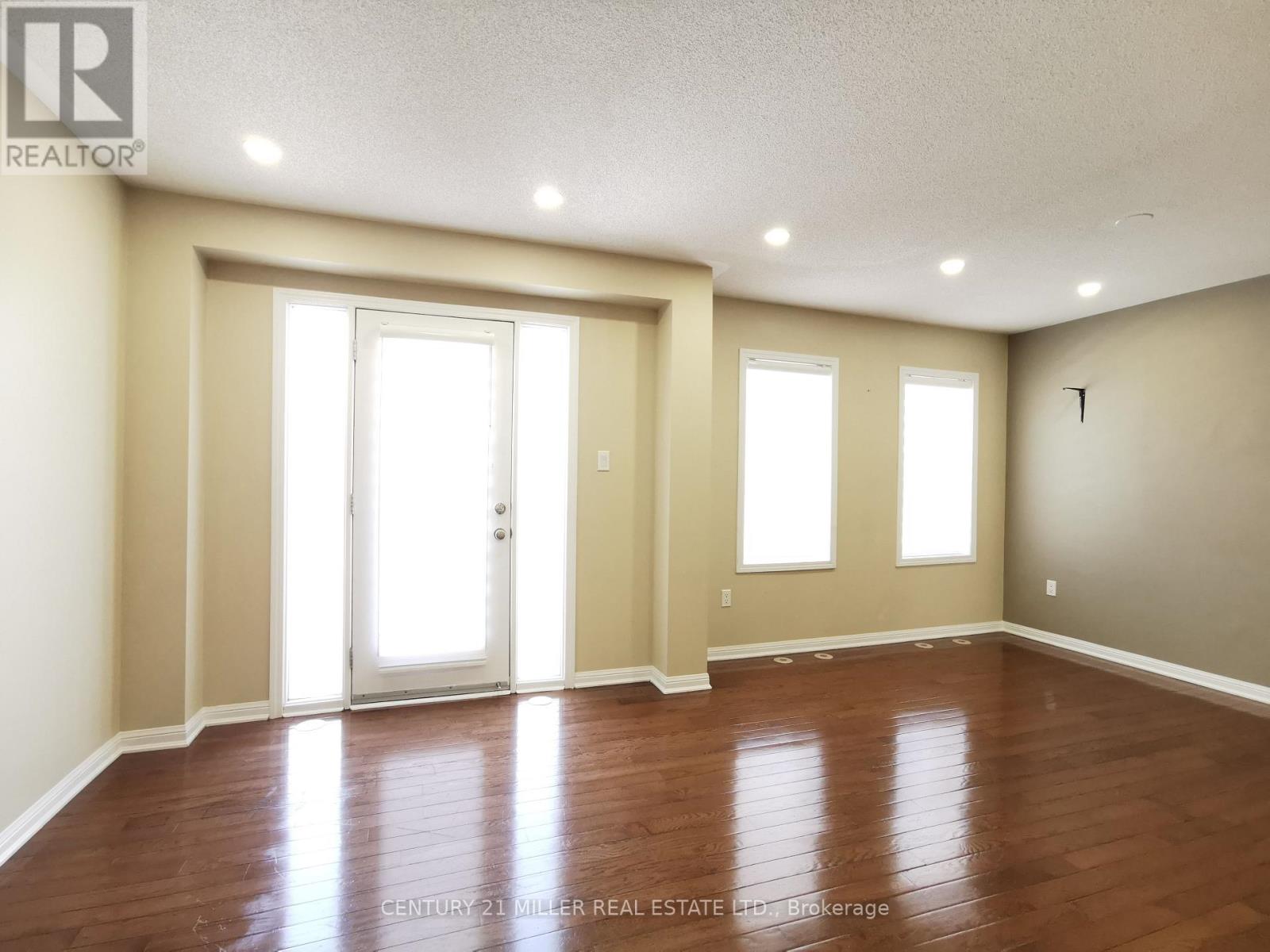 670 Holly Avenue Property Photo 10