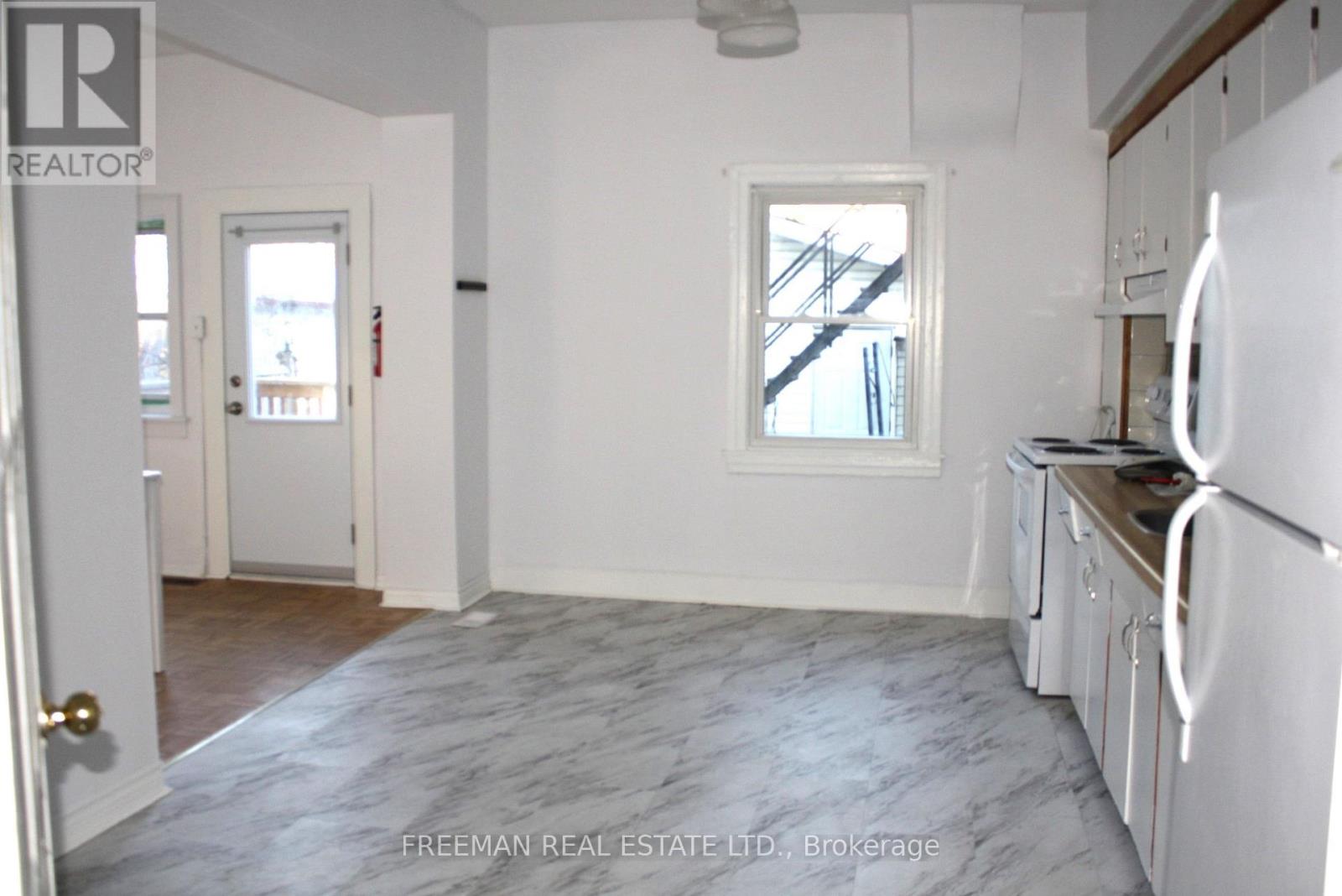 203 Fairview Avenue Property Photo 4