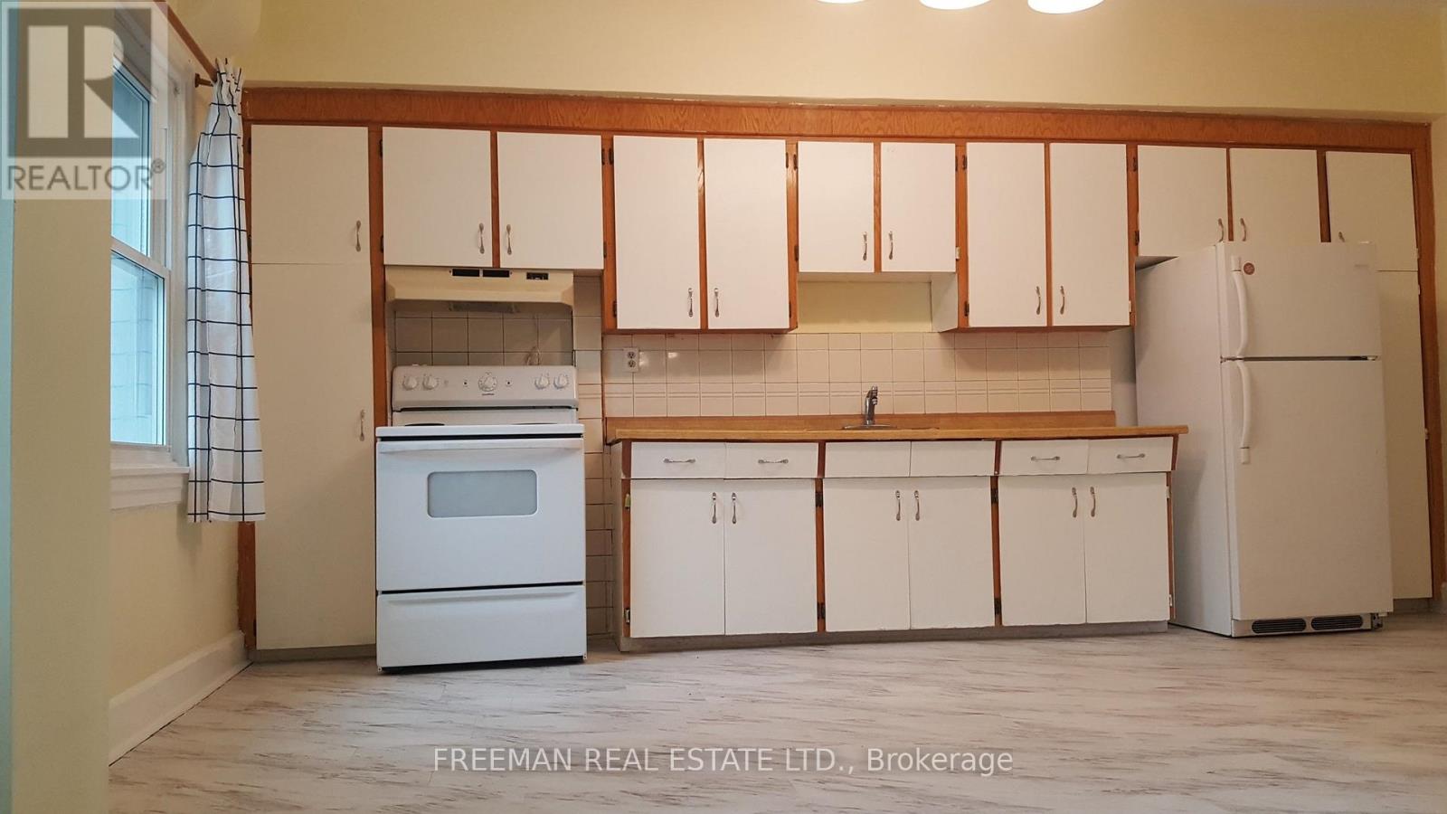 203 Fairview Avenue Property Photo 6