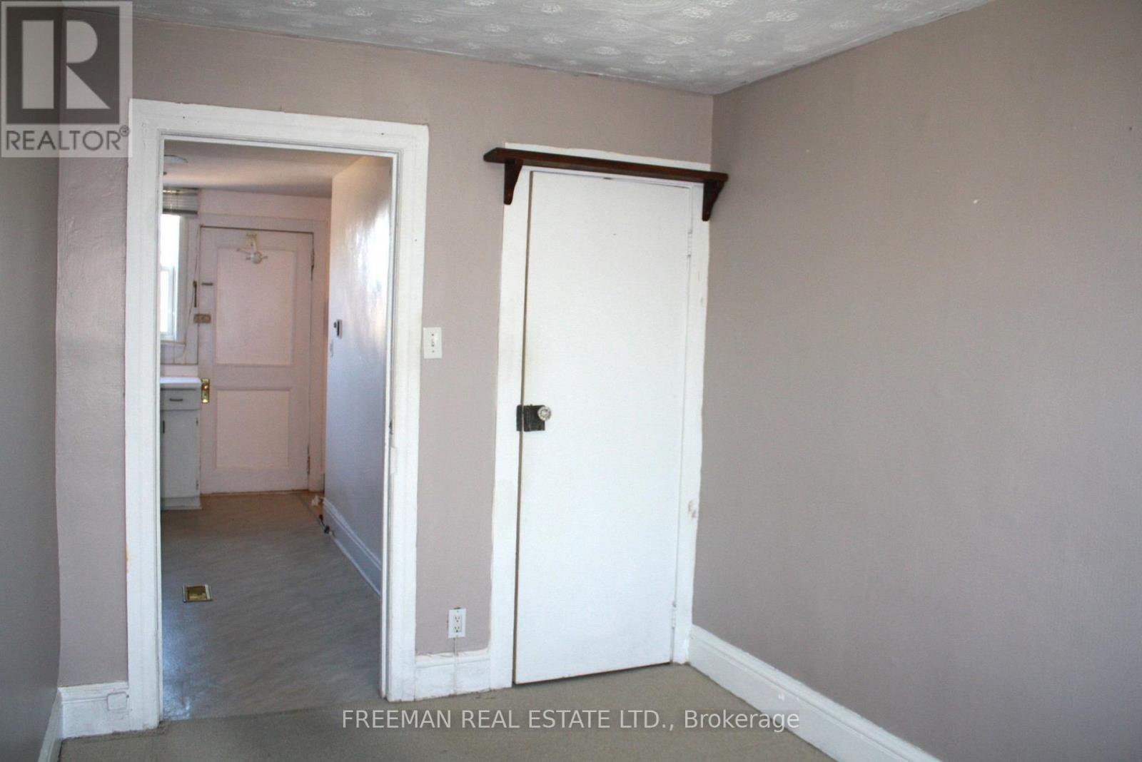 203 Fairview Avenue Property Photo 14