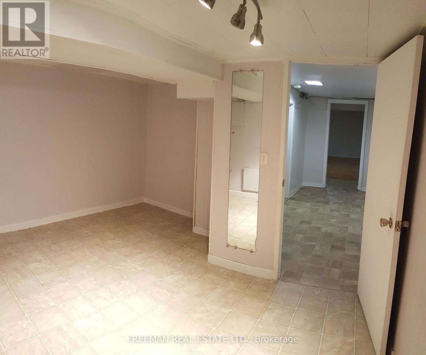 203 Fairview Avenue Property Photo 15