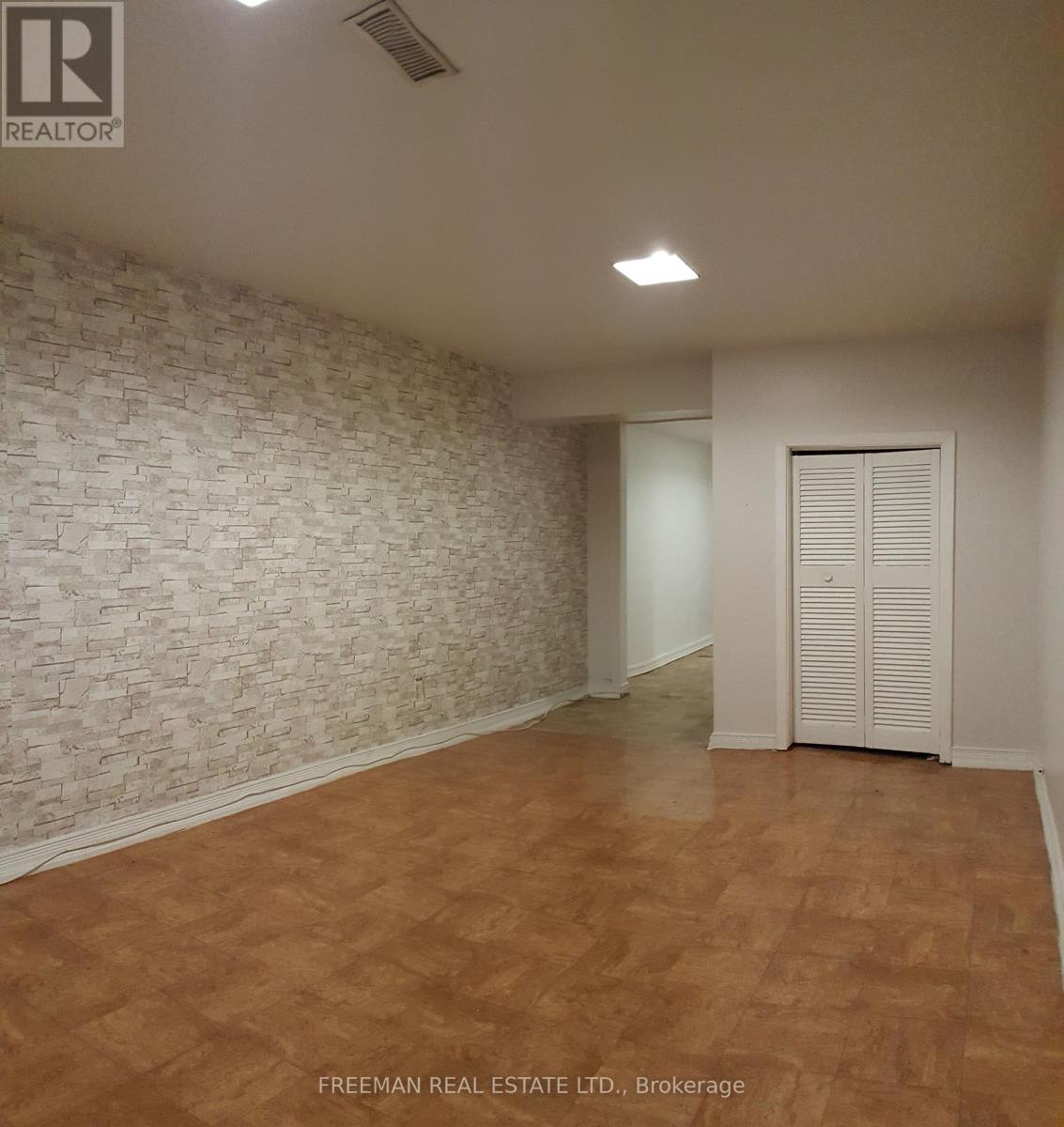 203 Fairview Avenue Property Photo 16