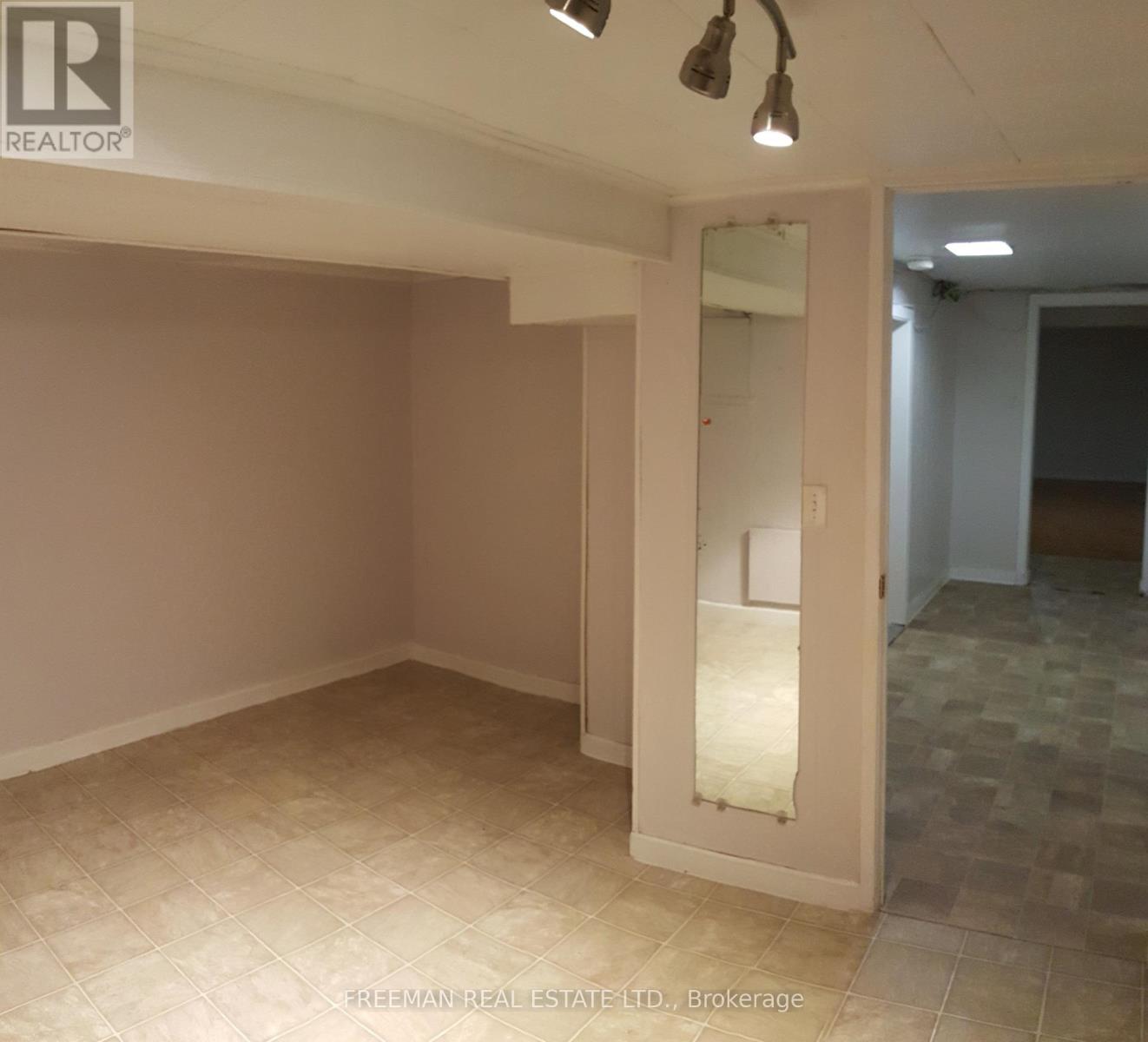 203 Fairview Avenue Property Photo 21