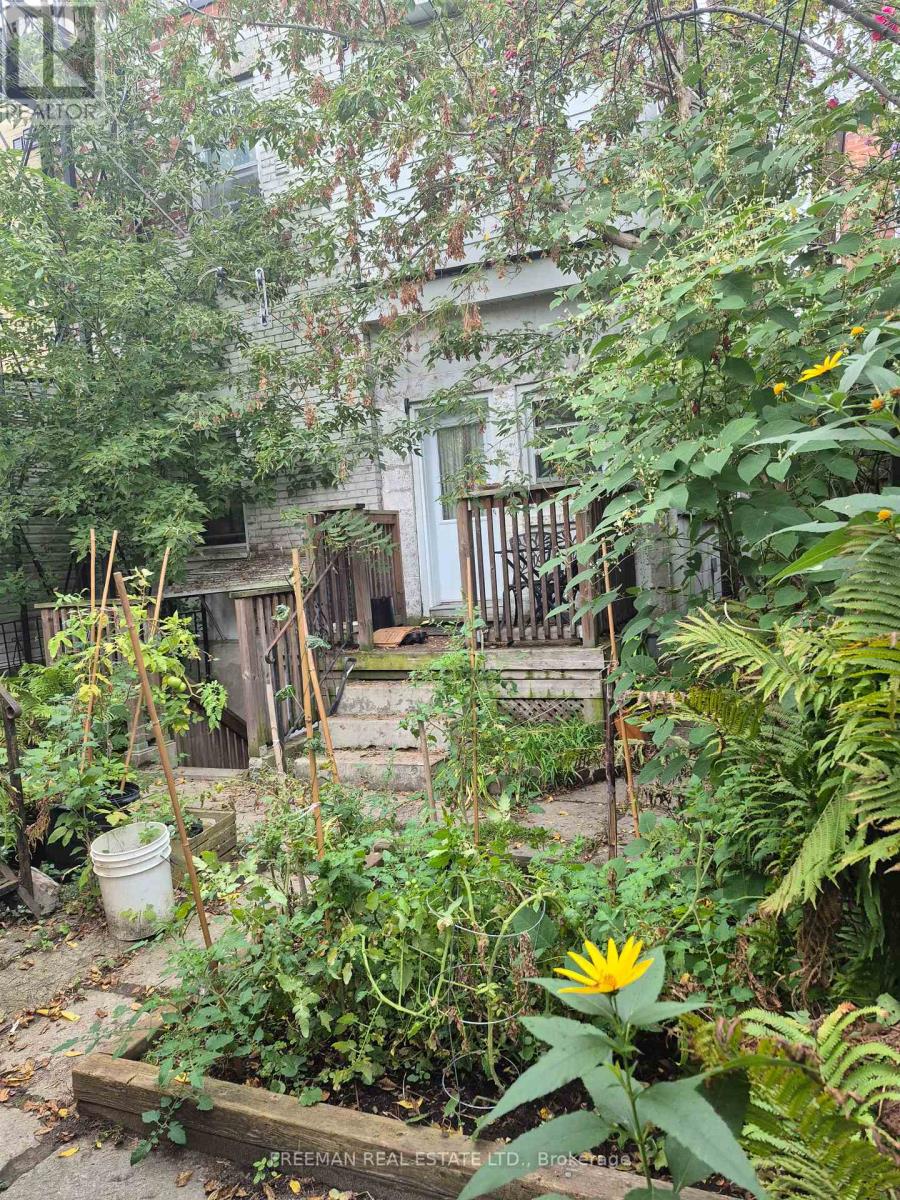 203 Fairview Avenue Property Photo 23