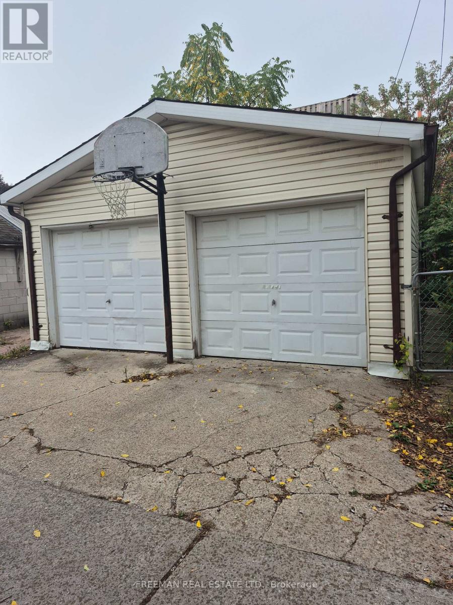 203 Fairview Avenue Property Photo 26
