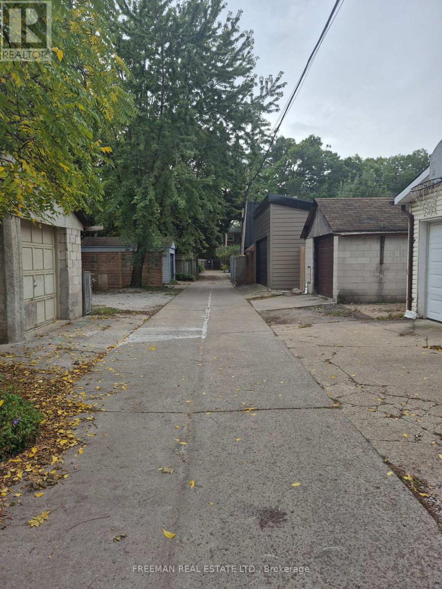 203 Fairview Avenue Property Photo 28