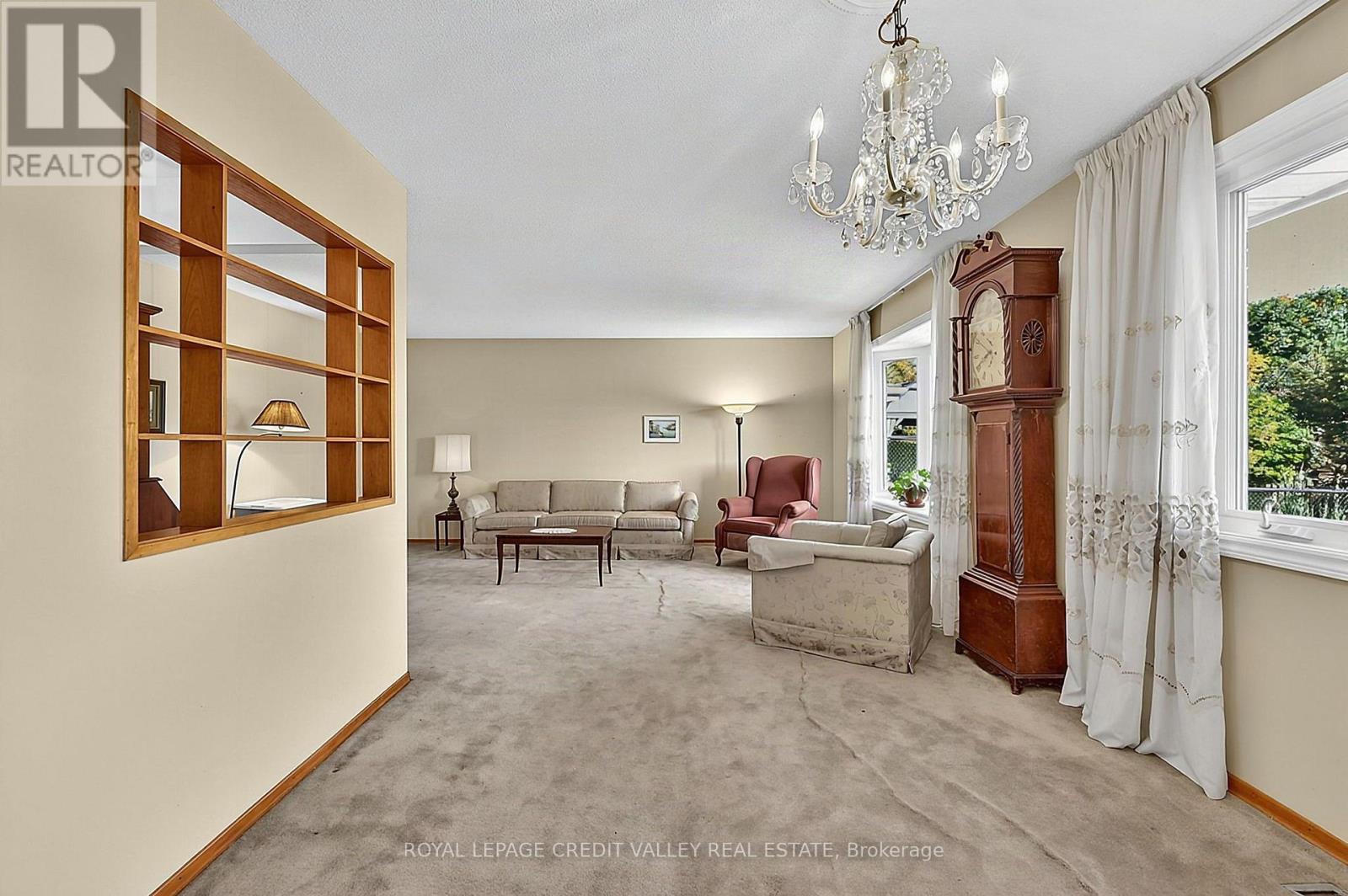 30 Palgrave Crescent Property Photo 15