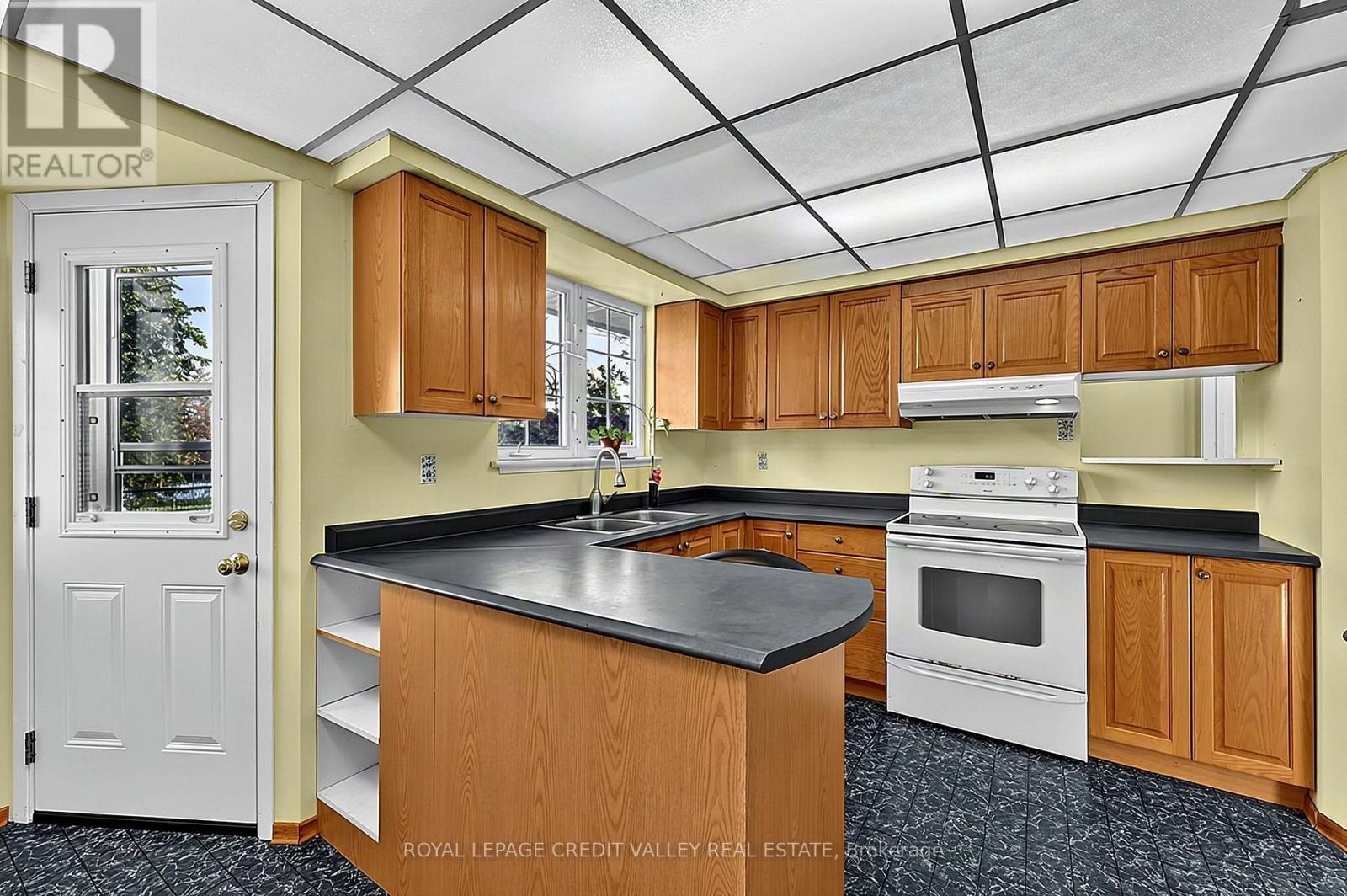 30 Palgrave Crescent Property Photo 18