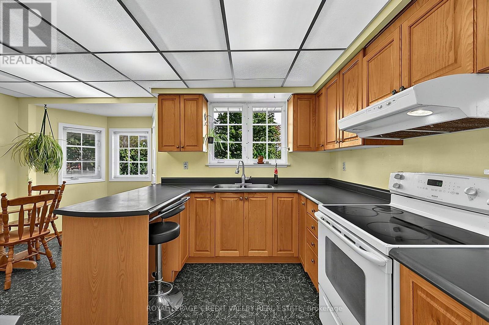 30 Palgrave Crescent Property Photo 19