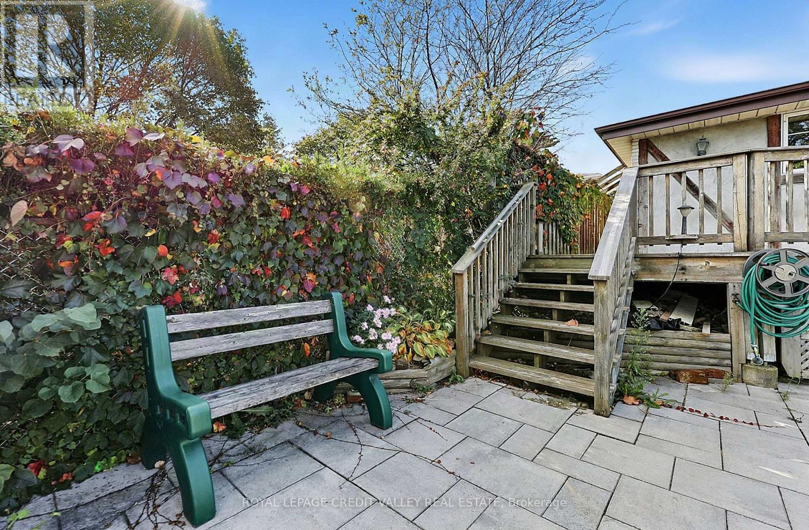 30 Palgrave Crescent Property Photo 43