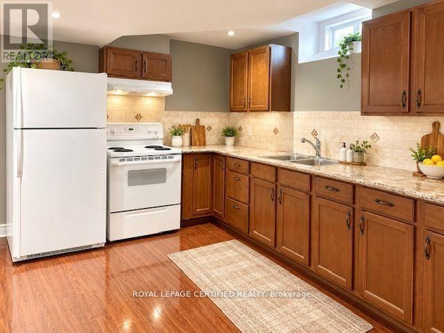 Bsmt - 31 Everingham Circle Property Photo 5