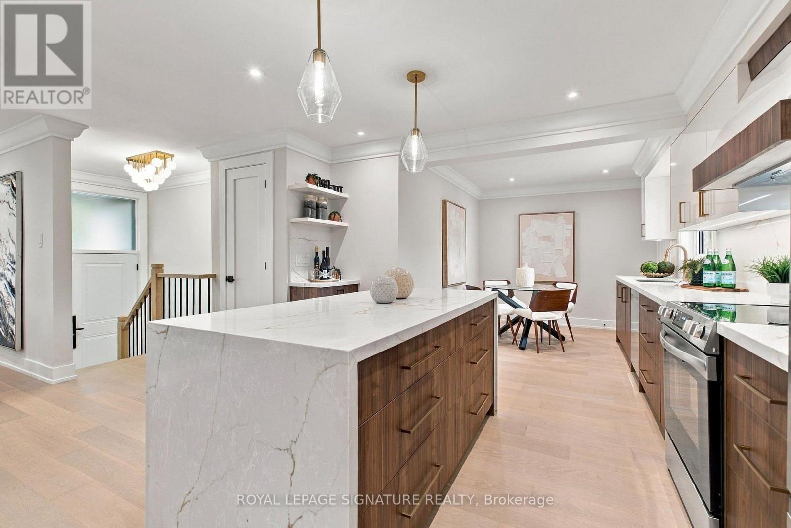 11 Brook Tree Crescent Property Photo 4