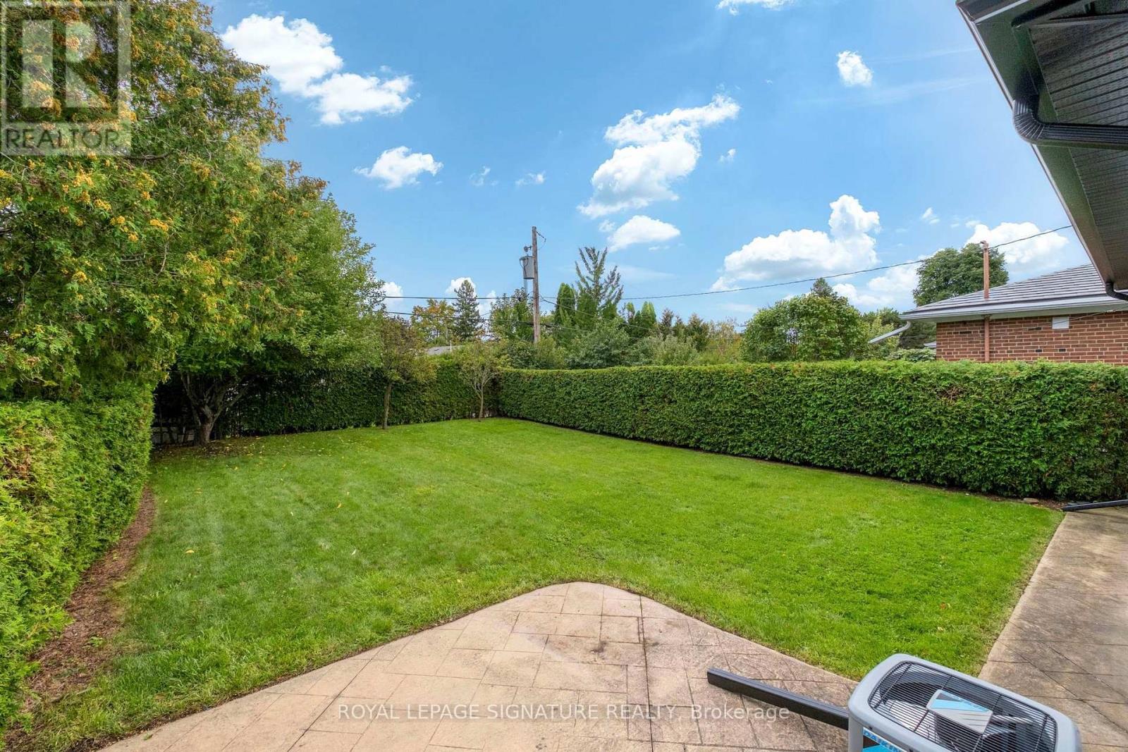 11 Brook Tree Crescent Property Photo 36