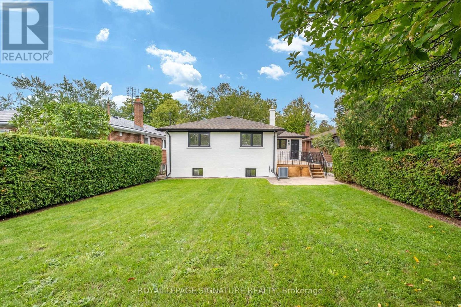 11 Brook Tree Crescent Property Photo 40