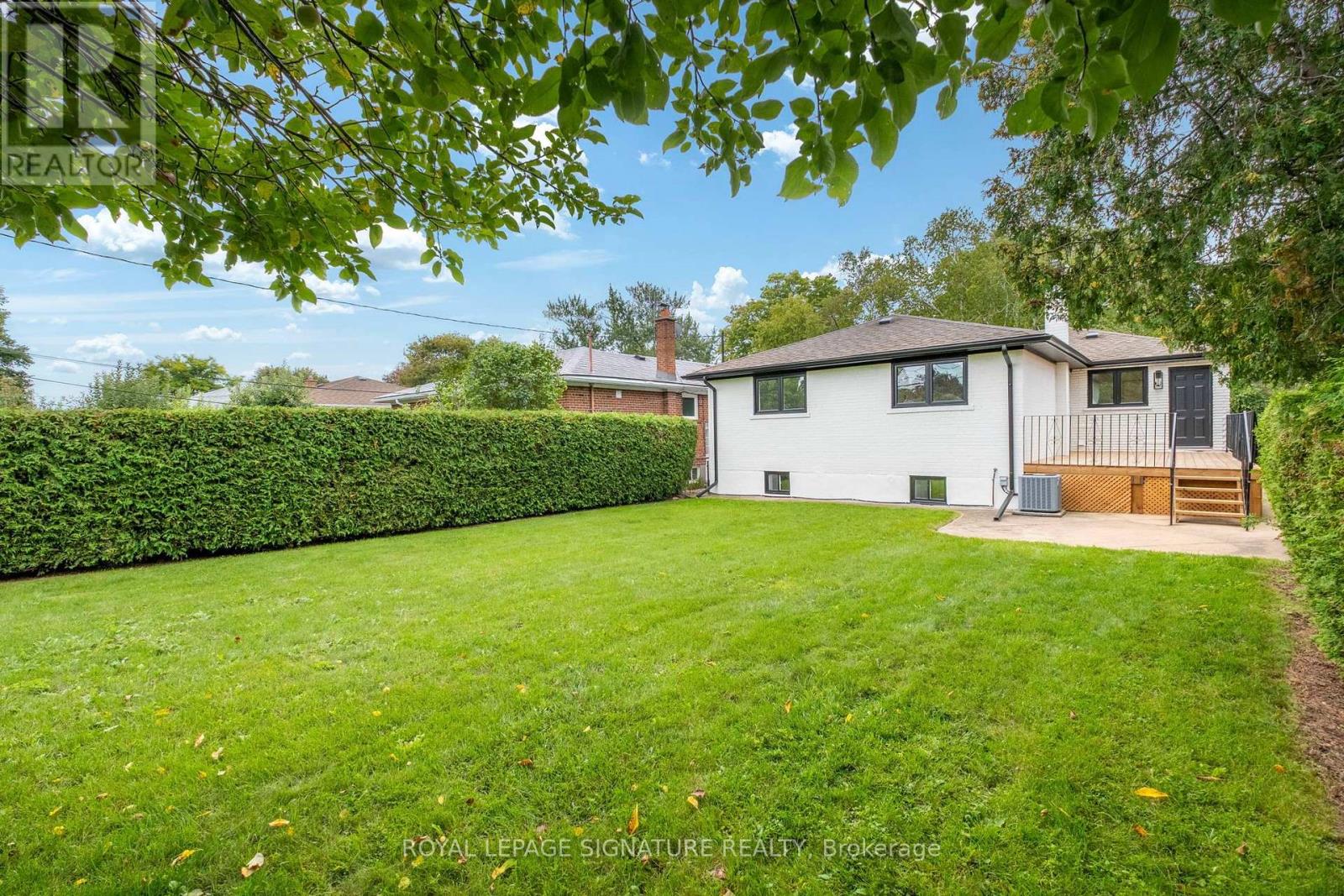 11 Brook Tree Crescent Property Photo 42