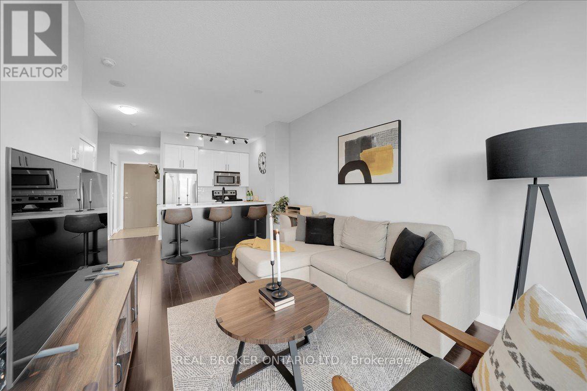 805 - 4065 Brickstone Mews Property Photo 4