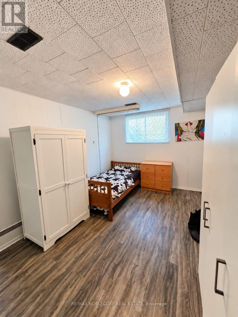 5 Conamore Crescent Property Photo 18