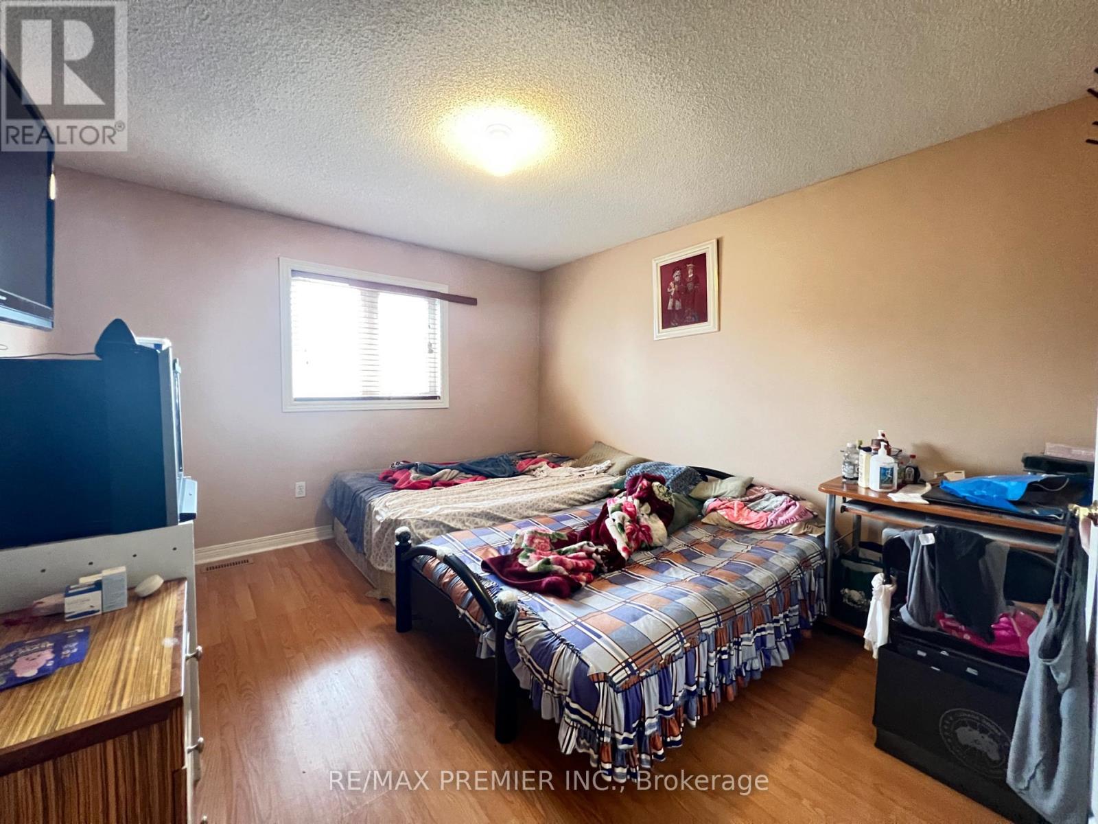 371 Krotone Crescent Property Photo 4