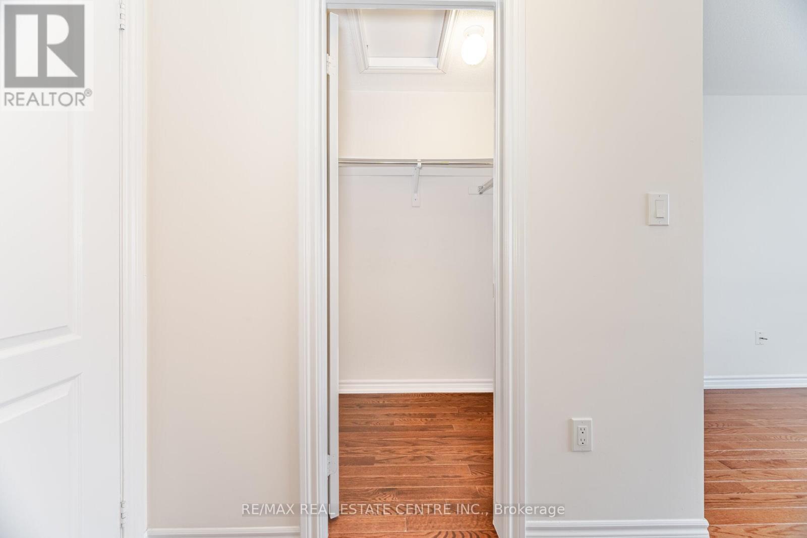 11 Yately Street Property Photo 16