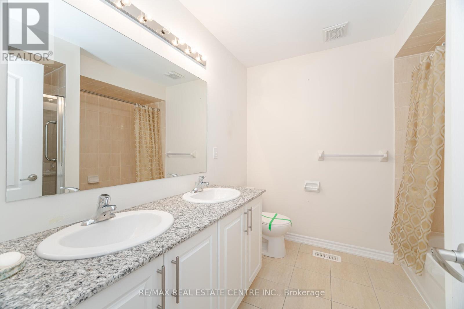 11 Yately Street Property Photo 17