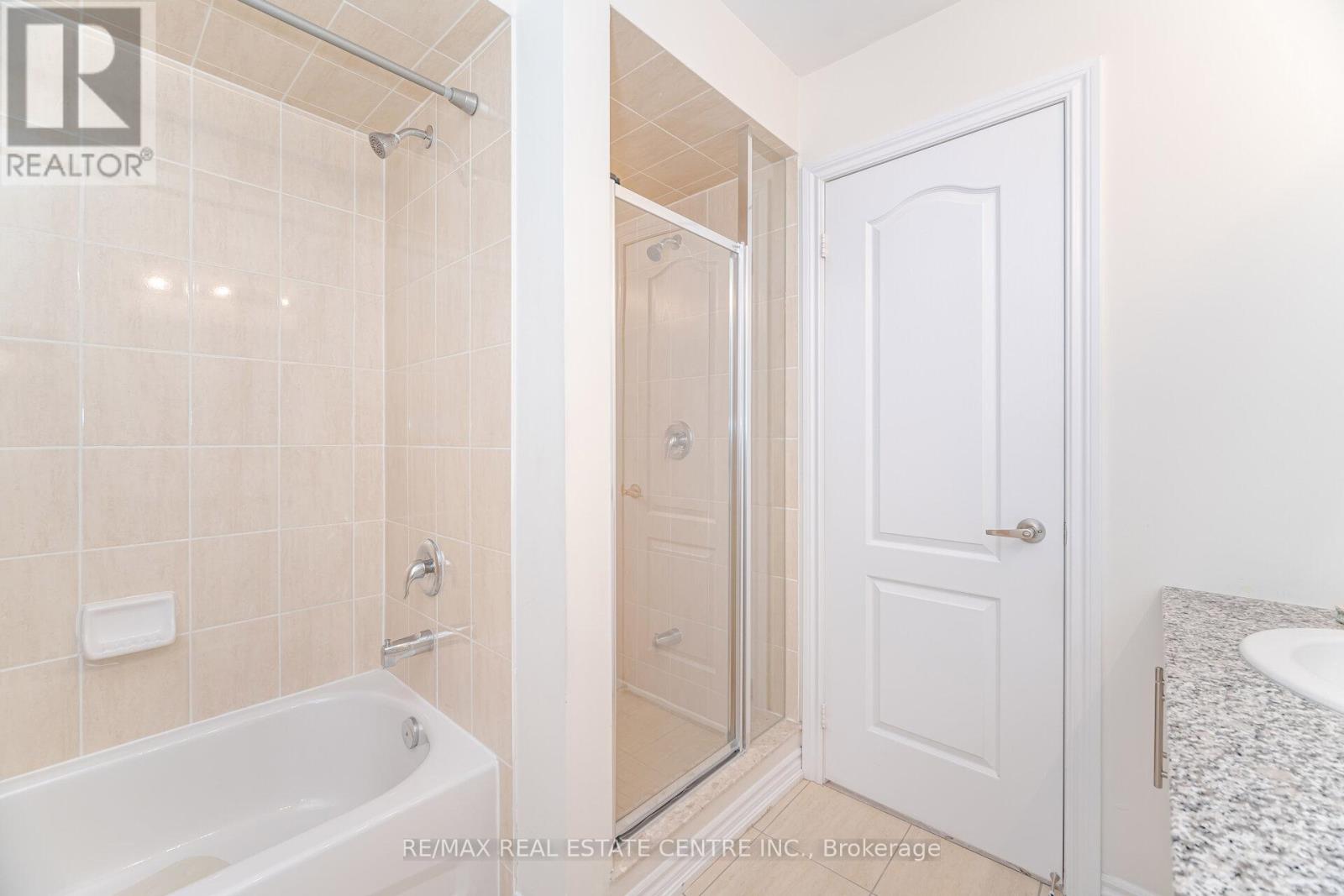 11 Yately Street Property Photo 21