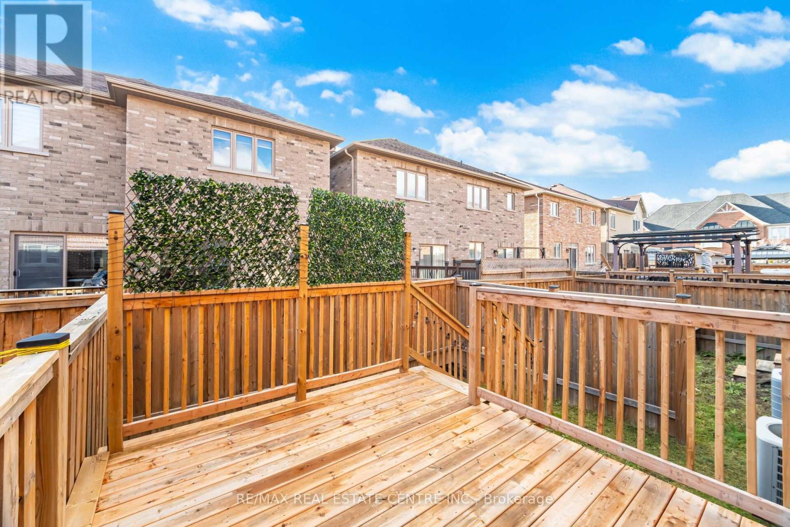 11 Yately Street Property Photo 26