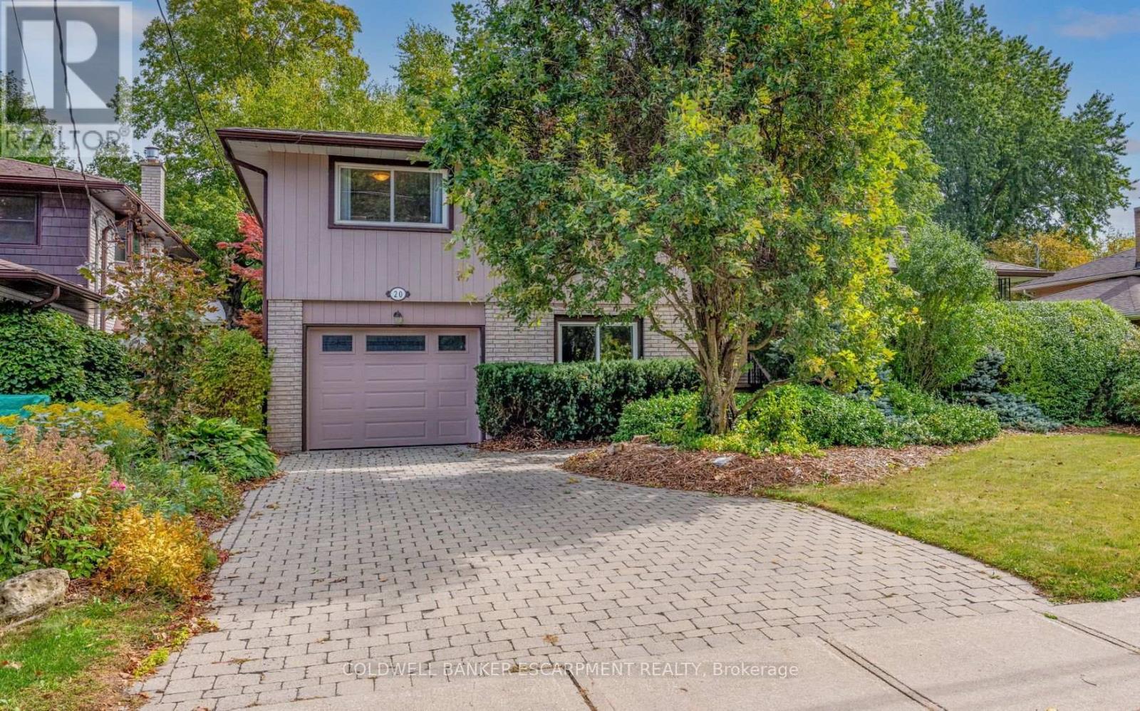 20 Princess Anne Drive Property Photo 1