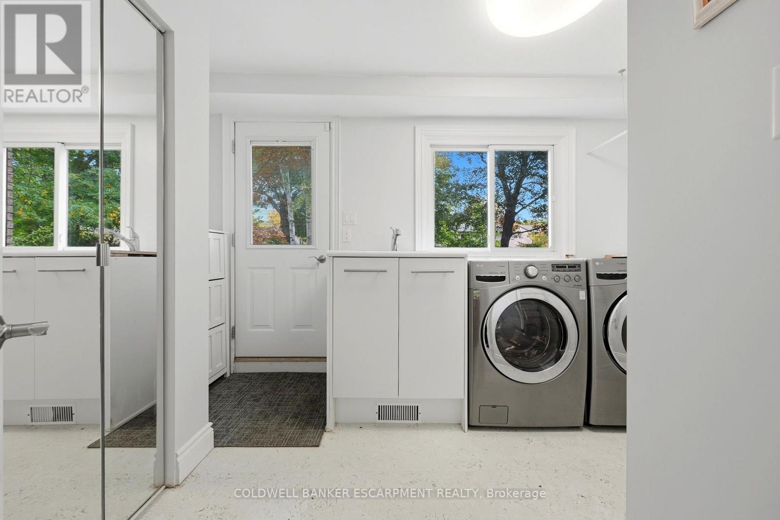 20 Princess Anne Drive Property Photo 28