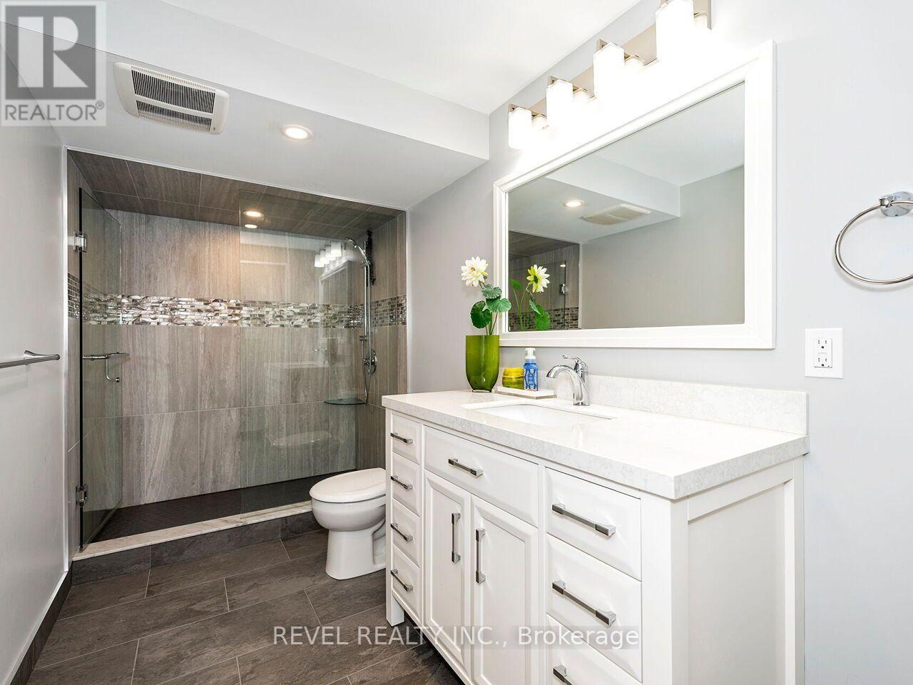 166 Forbes Terrace Property Photo 32