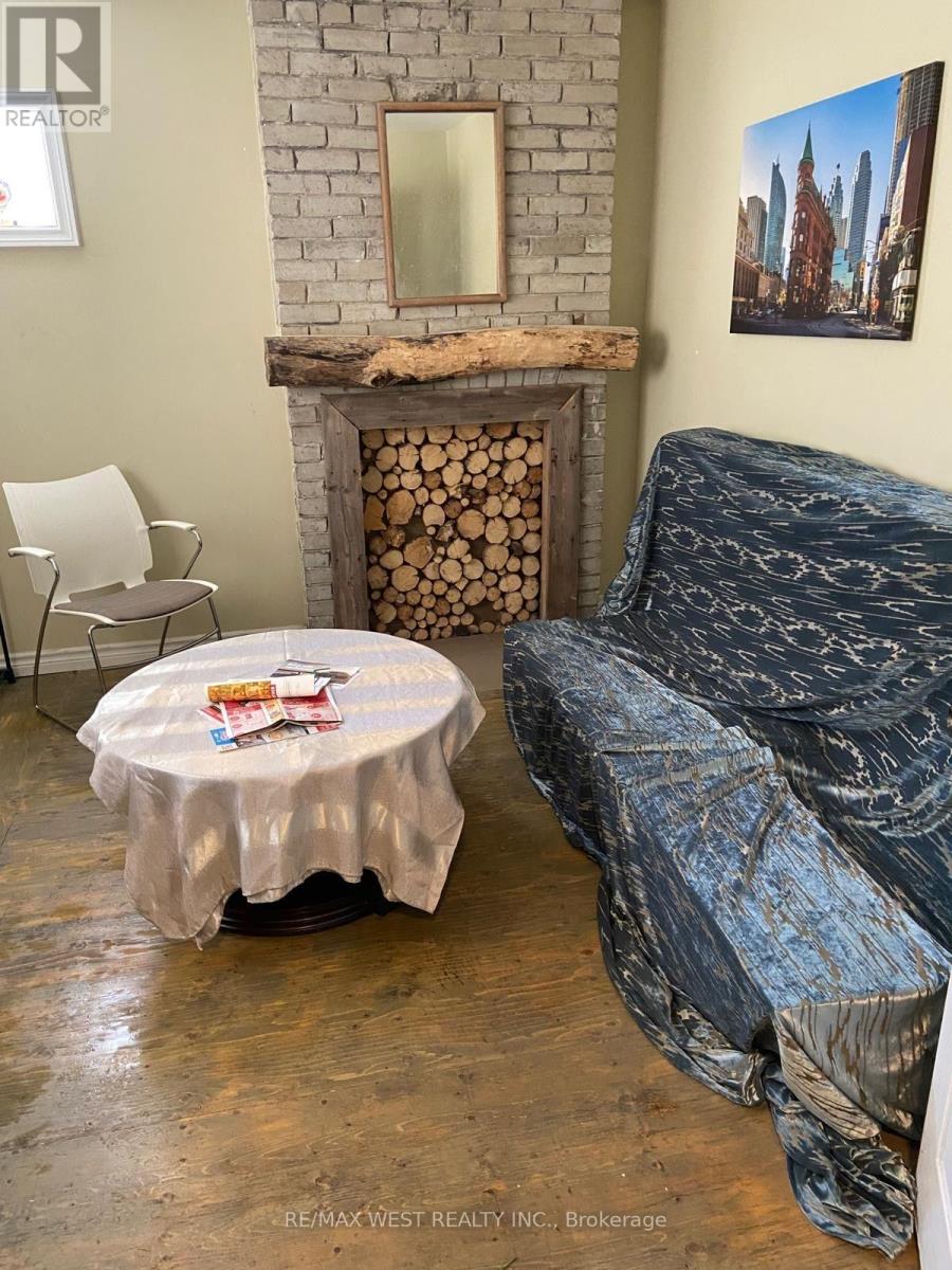 10 Fairbank Avenue Property Photo 9
