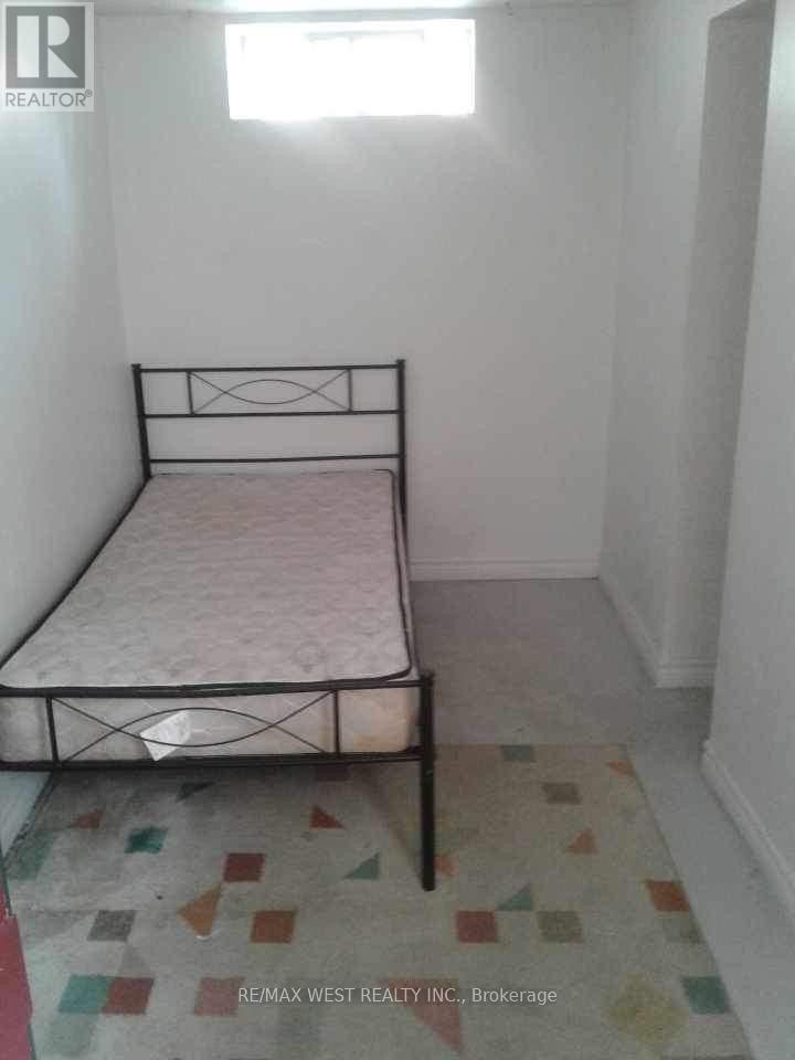 10 Fairbank Avenue Property Photo 19
