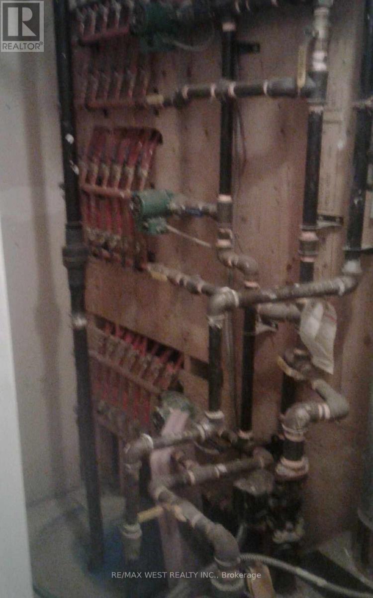 10 Fairbank Avenue Property Photo 22