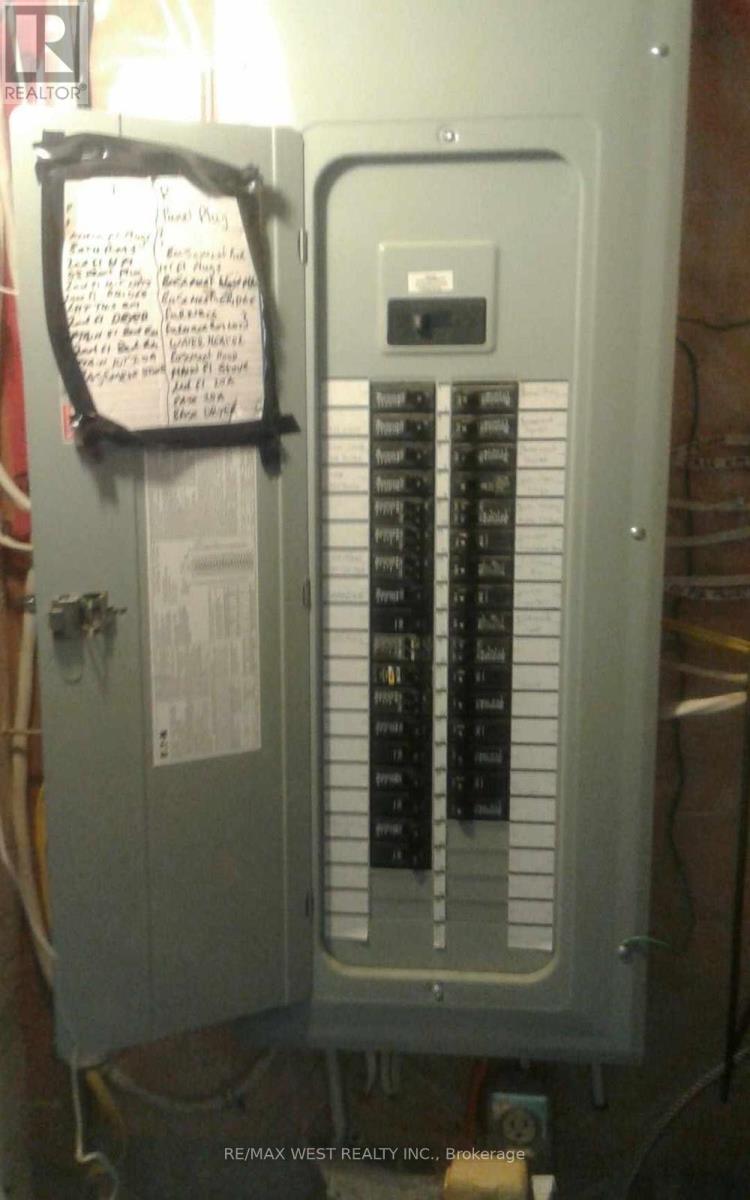 10 Fairbank Avenue Property Photo 24