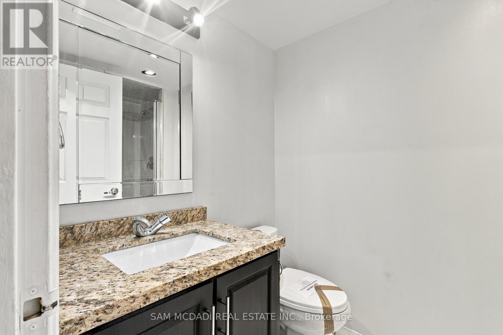 903 - 265 Enfield Place Property Photo 16
