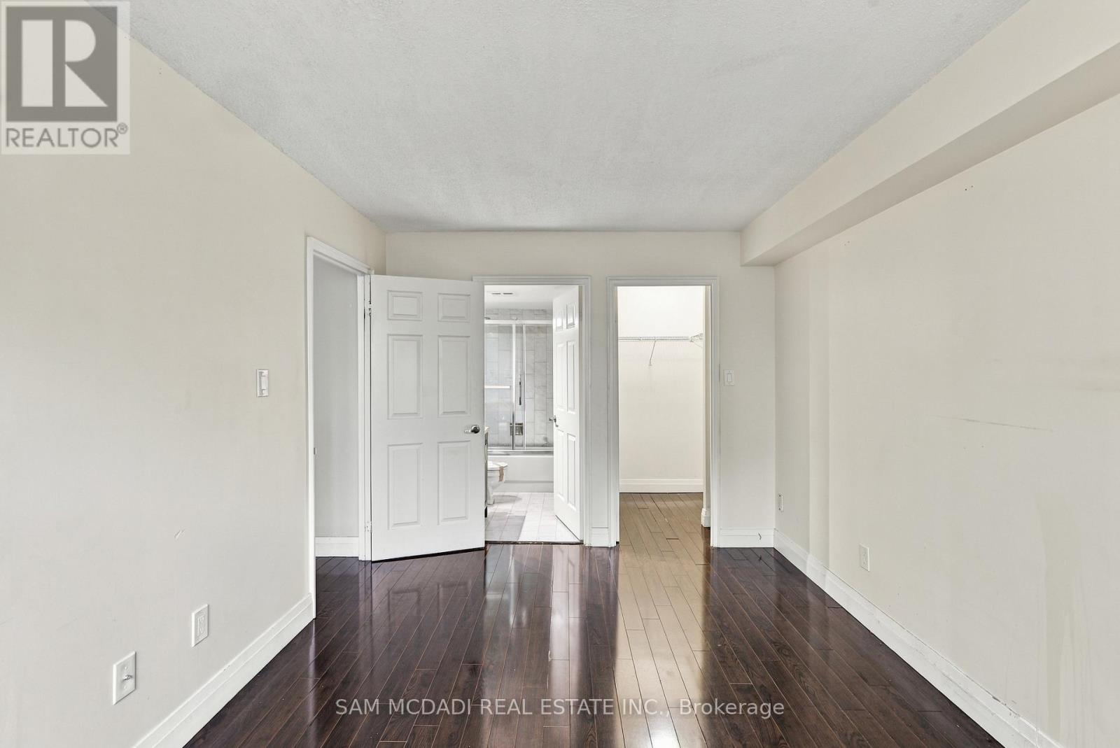 903 - 265 Enfield Place Property Photo 19