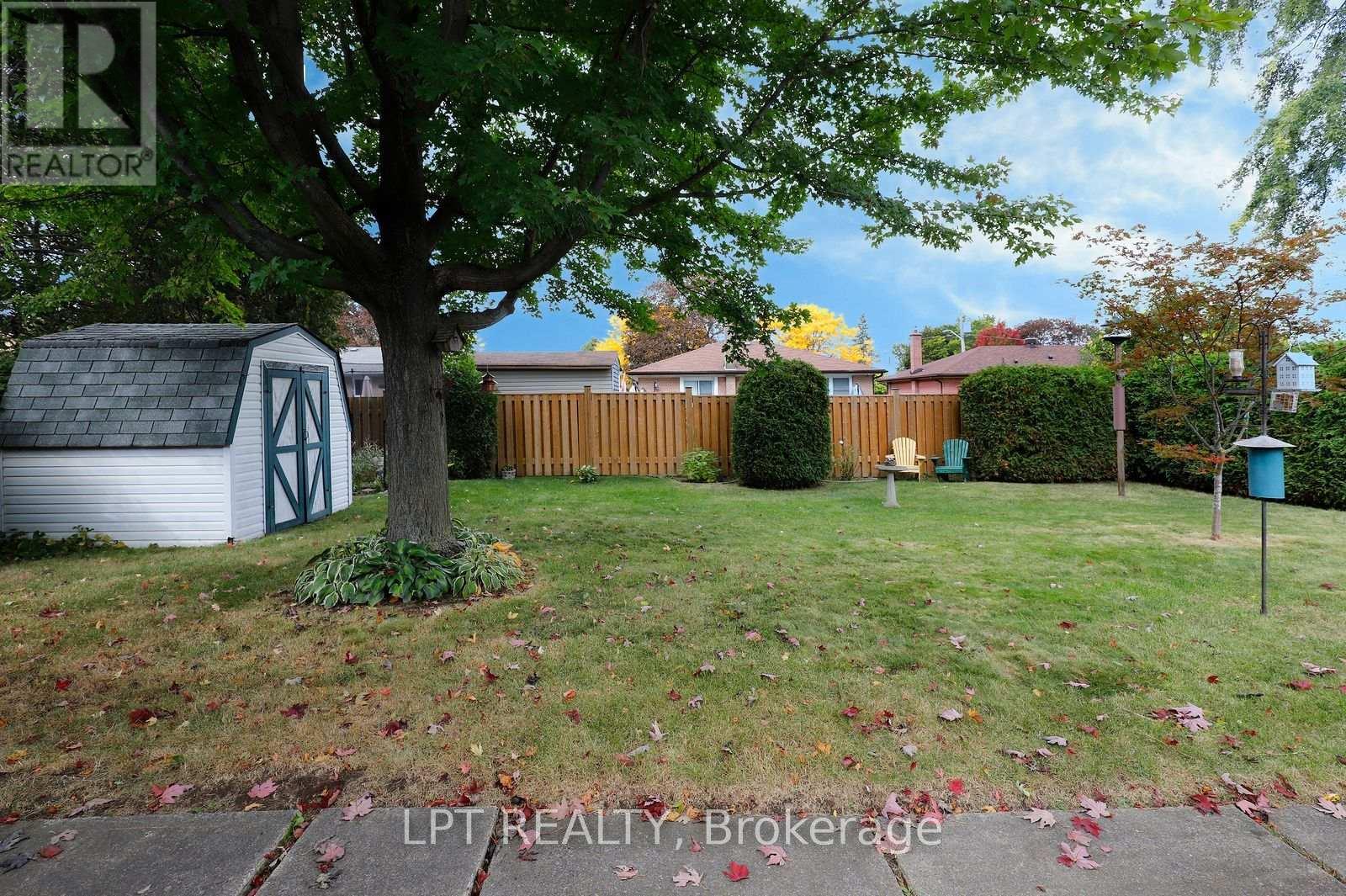 37 Mcgilvray Crescent W Property Photo 36