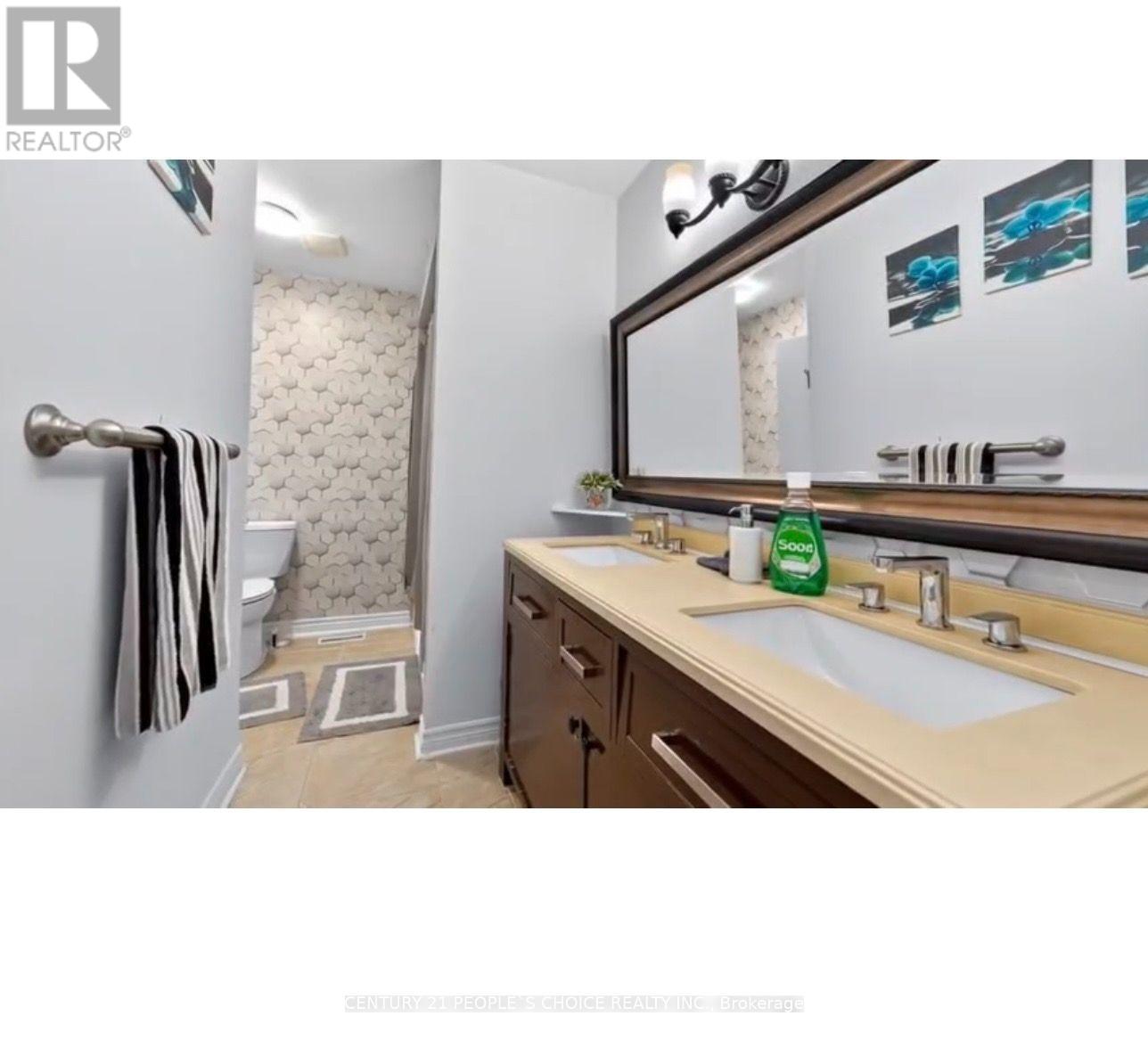 48 English Street Property Photo 13