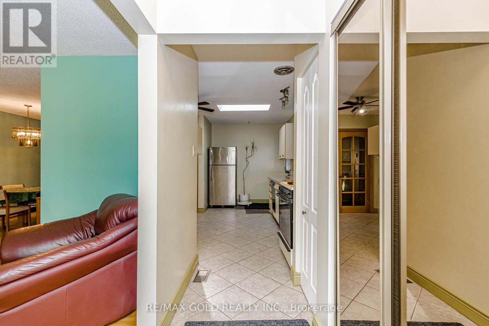 23 Brookdale Crescent Property Photo 7