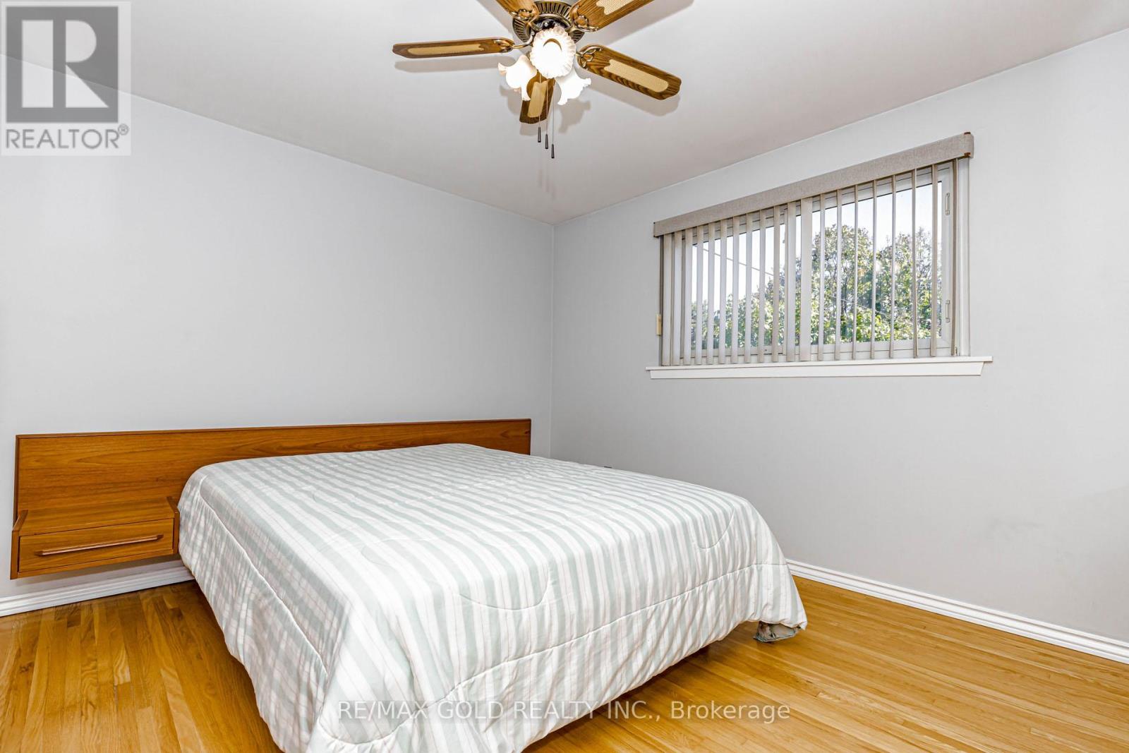 23 Brookdale Crescent Property Photo 24