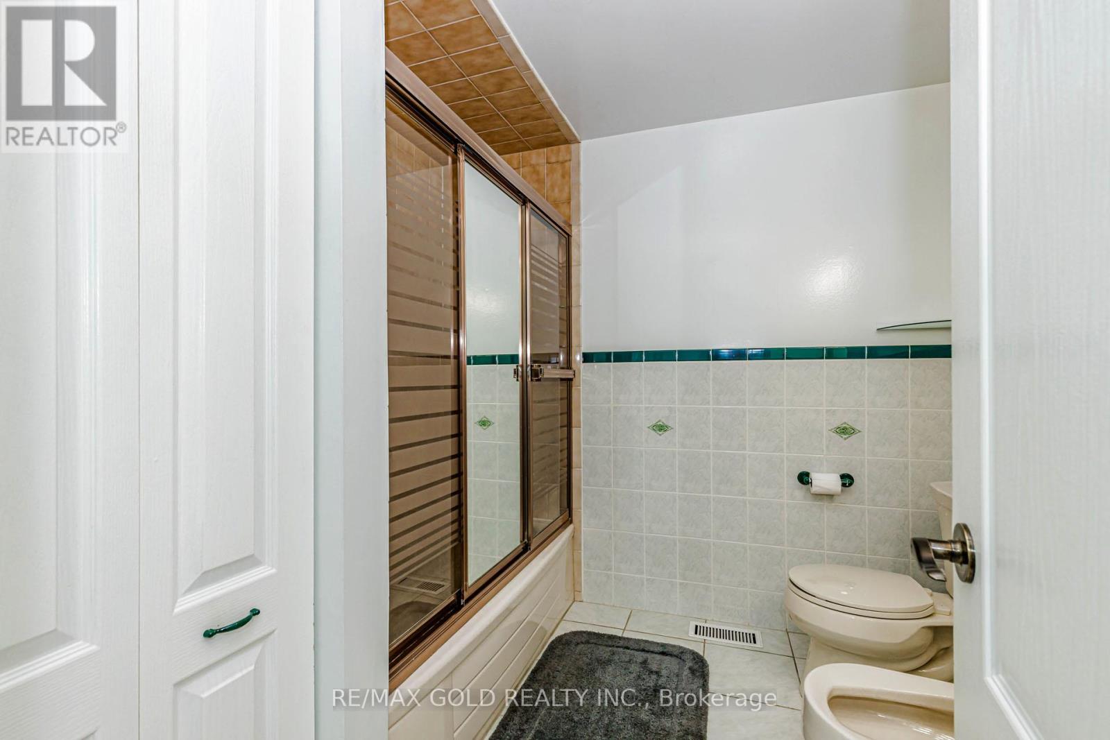 23 Brookdale Crescent Property Photo 32